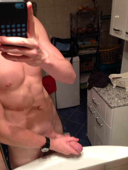 self clicked teen dick pics